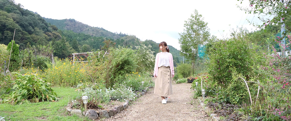 Flower garden ARAKI